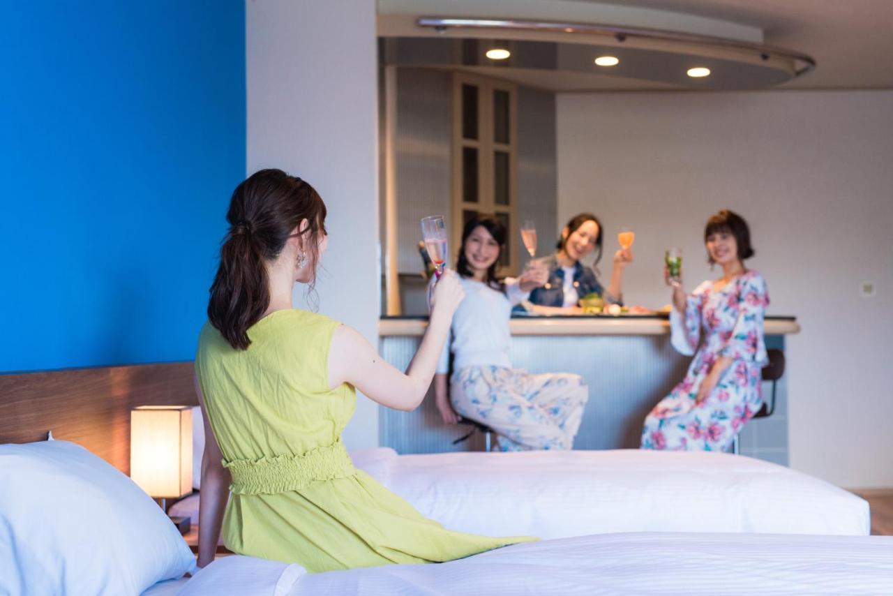 Hiyagunlanairesort Okinawa Buitenkant foto