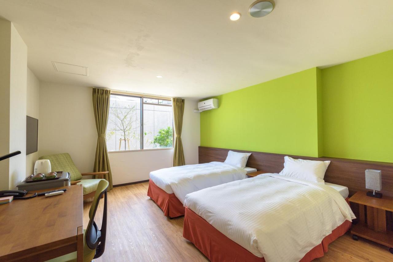 Hiyagunlanairesort Okinawa Buitenkant foto